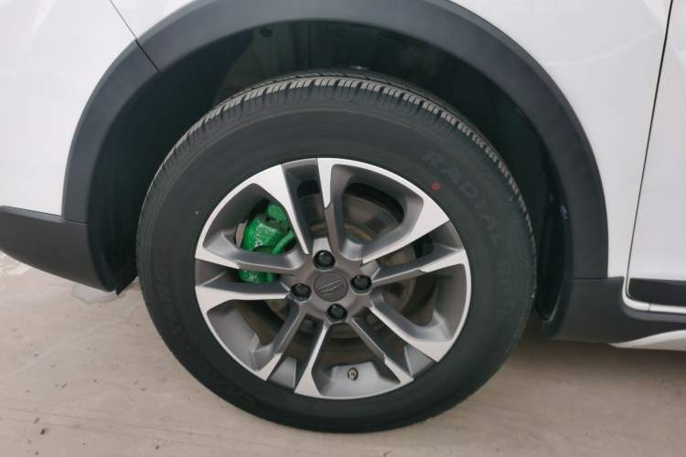 Used Geely Auto Vision X3 2019 Upgraded Model 1.5L Manual Elite Version