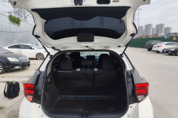 Used Toyota YARiS L 2021 X-Trail 1.5L CVT Leading Edition
