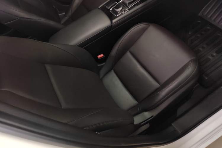 Used Mazda Mazda 3 Axela 2021 2.0L Automatic Zhiya Edition