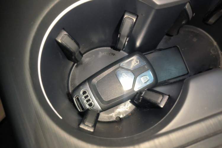 Used Audi A4L 2019 40 TFSI Fashion Edition China VI Emission Standard