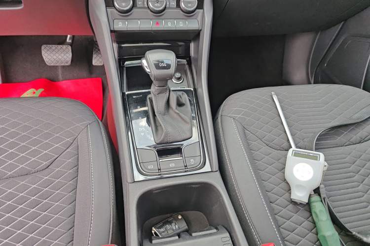 Used Skoda Kodiaq 2018 Facelifted TSI330 5-Seater Two-Wheel-Drive Comfort Edition
