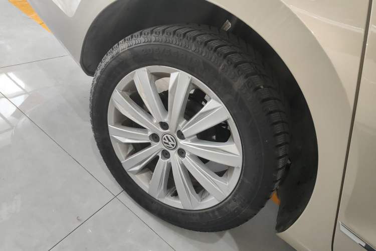 Used Volkswagen Bora 2017 1.6L Manual Comfort Model
