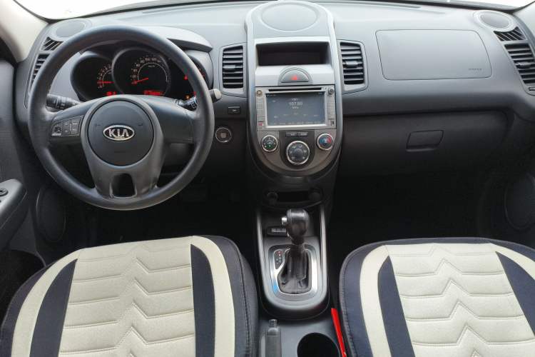 Used Kia Soul 2013 1.6L AT GL
