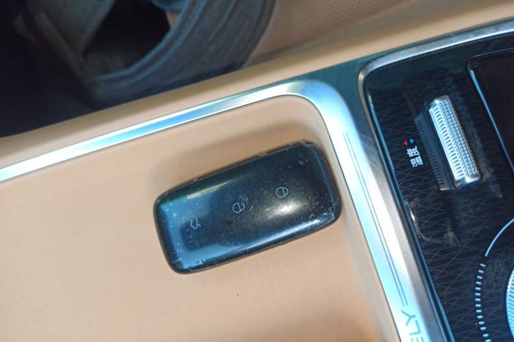 Used  Galaxy Xingjian 7 EM-i 2025 120km Flagship Edition
