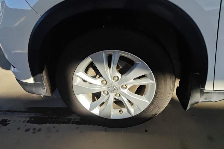 Used Honda Vezel 2015 1.5L CVT two-wheel drive Comfort trim
