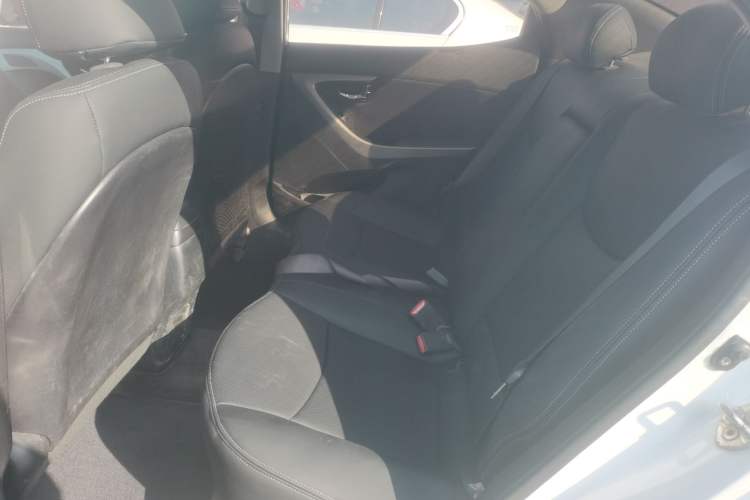 Used Hyundai Elantra 2013 1.6L Automatic Leading Model