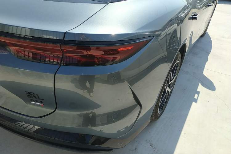 Used BYD Han L 2025 DM-p Four-Wheel-Drive LiDAR Flagship Model
