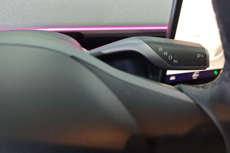 Used Tesla Model Y 2024 Rear-Wheel-Drive Version