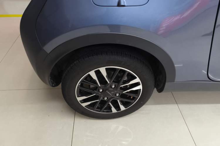 Used Chery Little Ant 2022 Sweet Pink Edition Half-Sugar Version Lithium Iron Phosphate 30 kW 301 km
