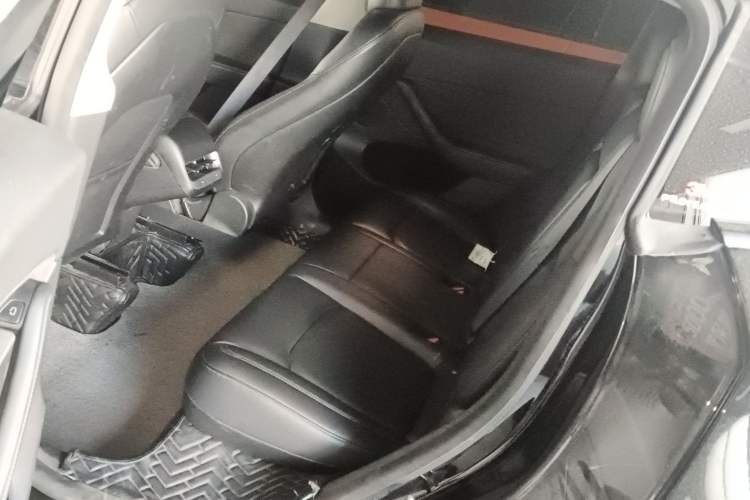 Used Tesla Model Y 2021 Standard Range Rear-Wheel Drive Version