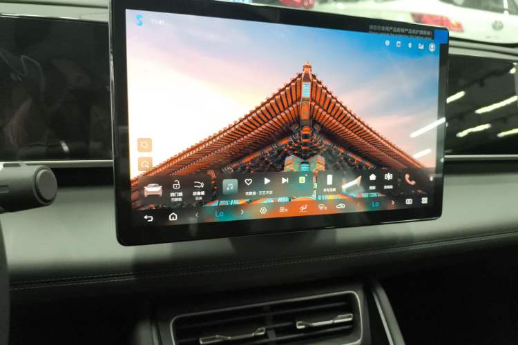 Used BYD Qin L 2025 DM-i Smart Drive 120KM Leading Model