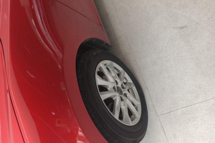 Used Mazda Mazda 3 Axela 2016 Sedan 1.5L Manual Luxury Model
