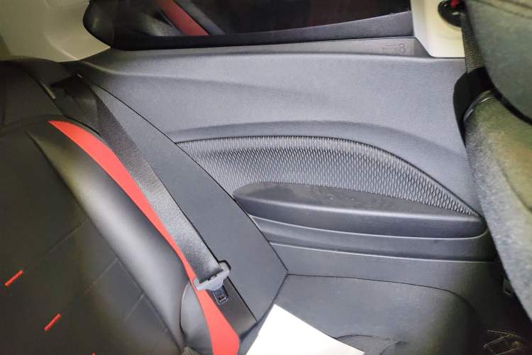 Used BMW 2 Series 2015 218i