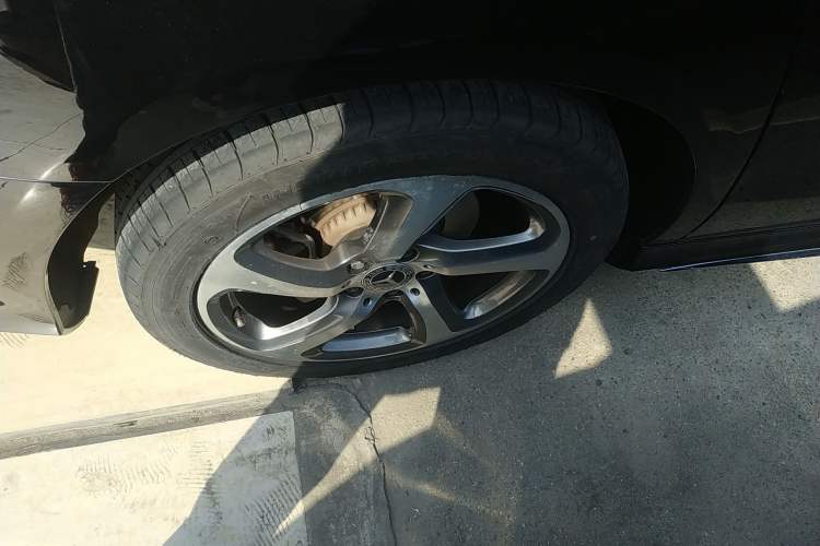 Used Mercedes-Benz E-Class 2018 Facelift E 200 L Sport 4MATIC