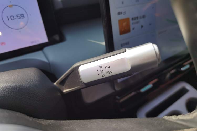 Used AION Y 2024 Younger
