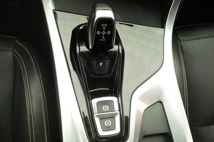 Used Lynk & Co 01 2017 2.0T Two-Wheel Drive Pro Edition