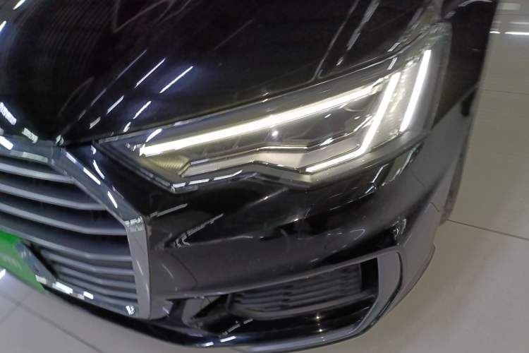 Used Audi A6L 2019 40 TFSI Luxury Dynamic Model

