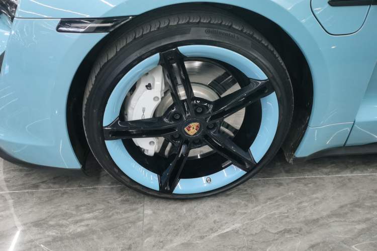 Used Porsche Taycan 2022-Year Updated Taycan
