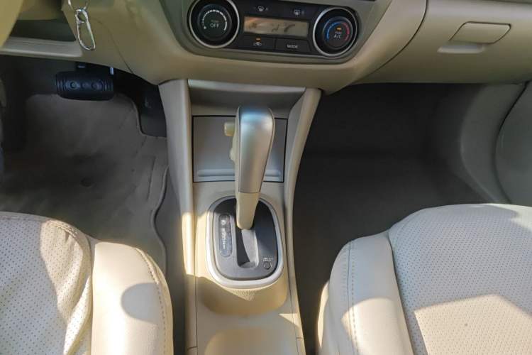 Used Nissan Sylphy 2016 Classic 1.6XE Automatic Leading Edition
