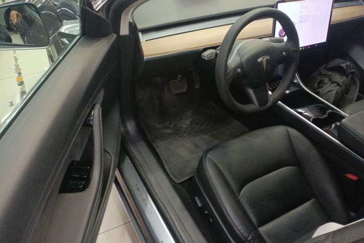 Used Tesla Model 3 2020 Refreshed Version Long-Range Rear-Wheel Drive
