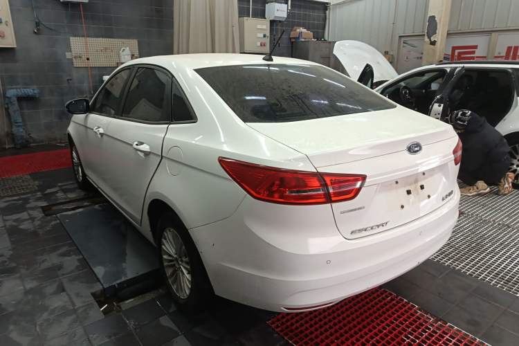 Used Ford Escort 2017 Revised Version 1.5L Manual Comfort Edition
