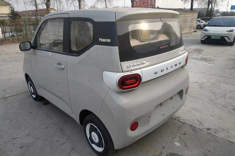 Used Wuling Hongguang MINIEV 2024 3rd Generation 215km Youth Edition
