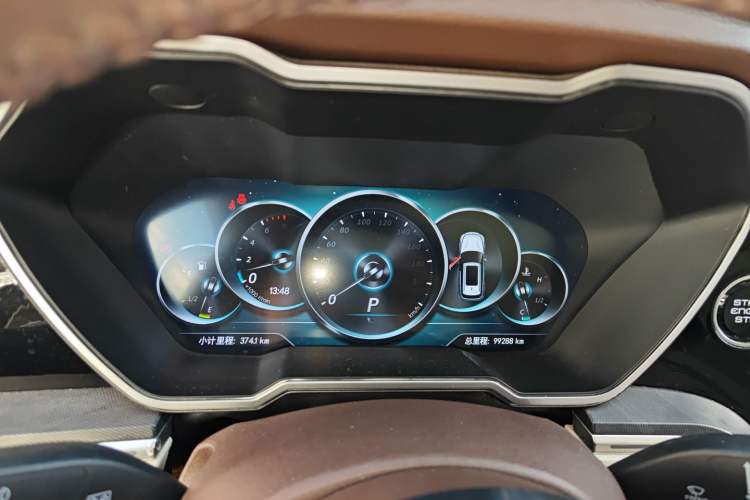 Used Zotye T700 2017 1.8T Dual-Clutch Prestige Model
