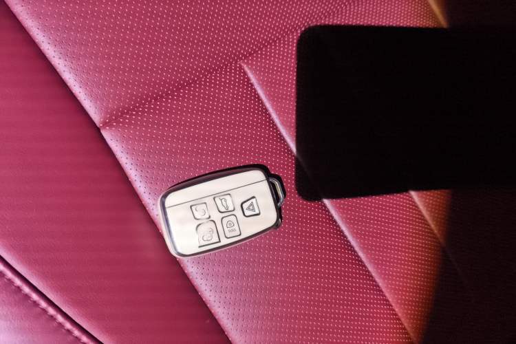 Used Land Rover Discovery Sport 2016 2.0T S
