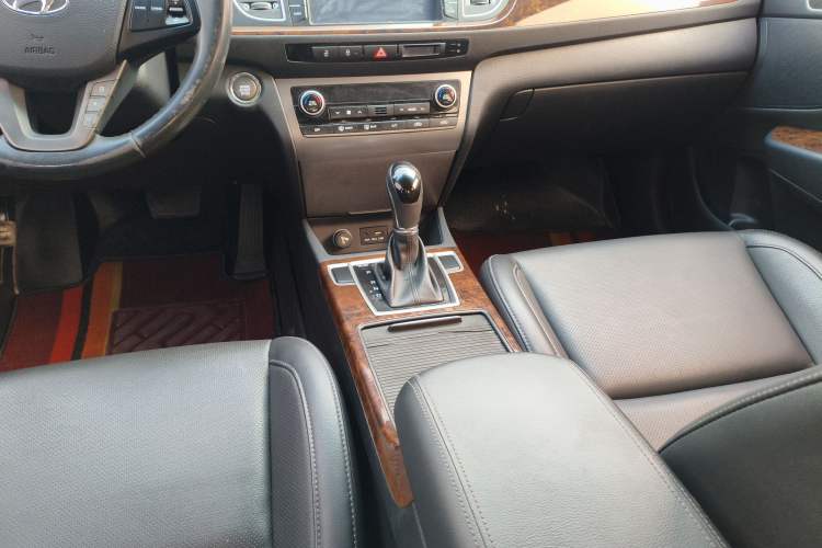 Used Hyundai Mistra 2014 1.8L Automatic Deluxe DLX Model
