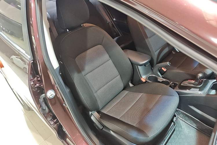 Used Kia K3 2016 1.6L Automatic GLS