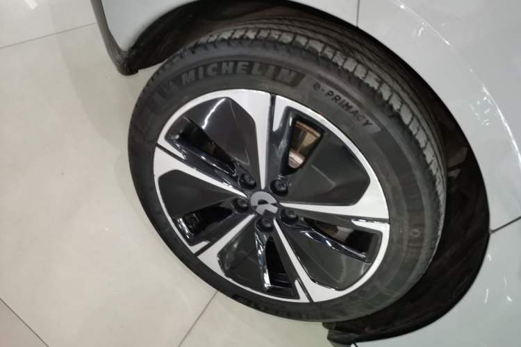 Used Nio ET5T 2023 75 kWh Touring