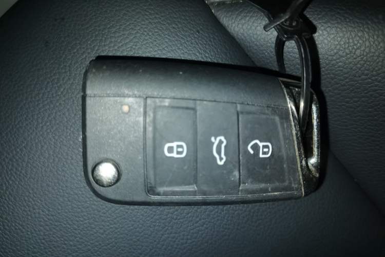 Used Volkswagen Tharu 2021 280TSI Two-Wheel Drive Comfort Edition