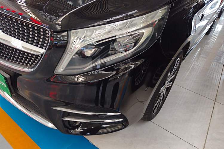 Used Mercedes-Benz V-Class 2021 V 260 L Long-wheelbase Luxury Edition