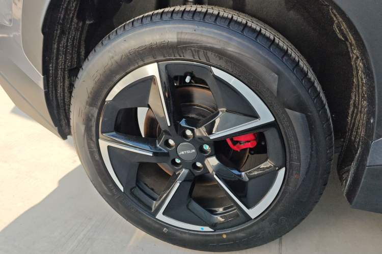 Used JETOUR Dashing 2025 1.5T DCT Luxury Edition
