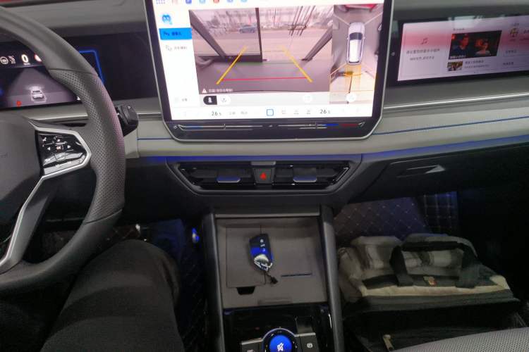 Used Volkswagen Tayron 2025 Tiguan L 380TSI 4Motion Luxury Easy Package
