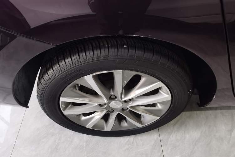 Used Buick GL6 2021 323T Mild Hybrid Connect Luxury Model
