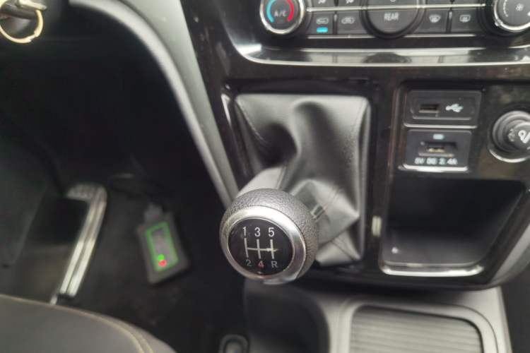 Used  M3 2022 1.5T 7-Seater Standard Edition
