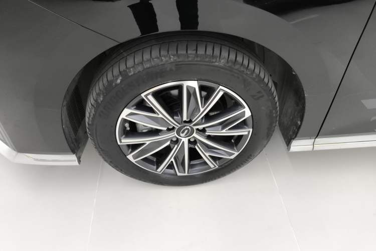 Used GAC Trumpchi M8 2024 Master Series 400T Prestige Edition
