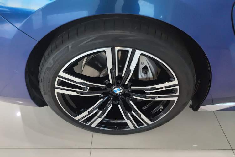 Used BMW i7 2023 eDrive50L Prestige M Sport Package