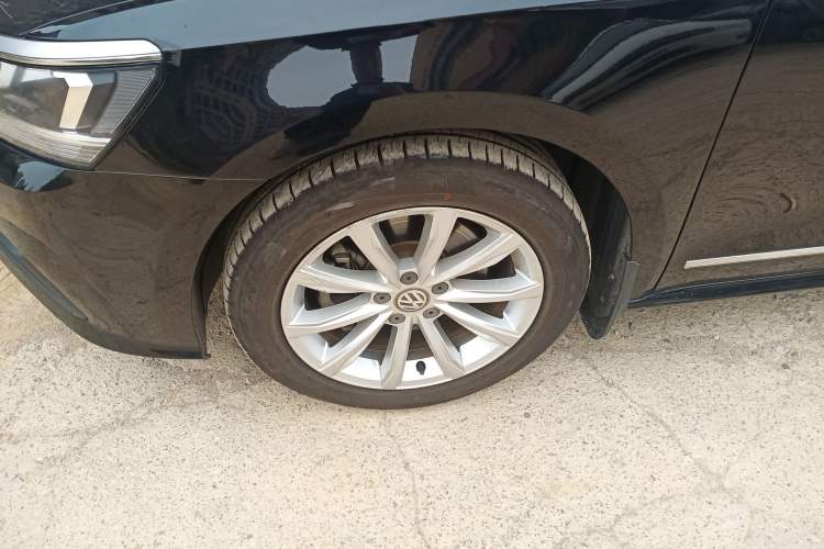 Used Volkswagen Passat 2017 330TSI DSG Luxury Edition
