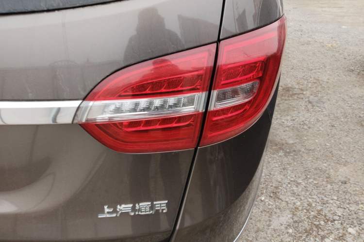 Used Buick GL8 2014 3.0L GT Luxury Business Haoya Edition