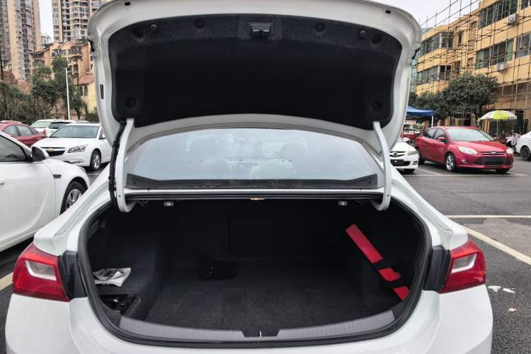 Used Chevrolet Malibu XL 2016 1.5T Dual-Clutch Enjoyment Edition
