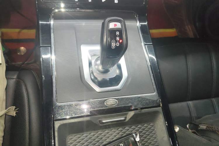 Used Land Rover Range Rover Evoque 2020 249 PS R-DYNAMIC S Sport Edition
