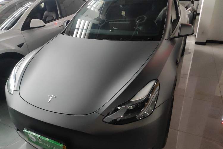 Used Tesla Model Y 2022 Long-Range All-Wheel-Drive Version