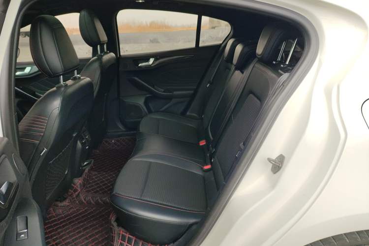 Used Ford Focus 2021 Hatchback EcoBoost 180 Automatic ST Line
