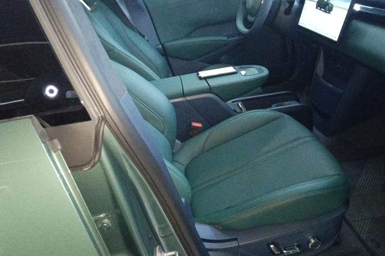 Used Zeekr X 2025 5-Seater Rear-Drive Version
