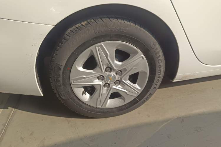 Used Chevrolet Cavalier 2019 320 Automatic Enjoyment with Sunroof