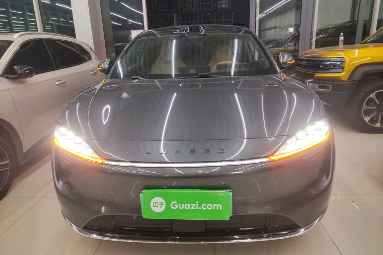 Used Hima Luxeed R7 2024 All-Electric 736 km Ultra