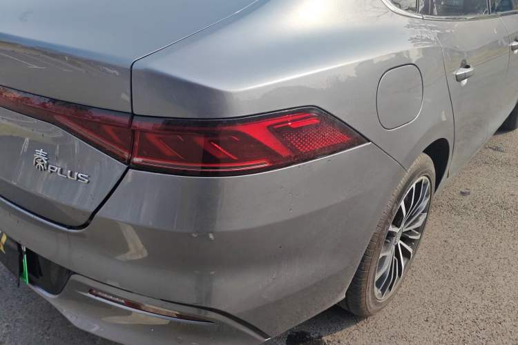 Used BYD Qin PLUS 2021 EV 600KM Flagship Model