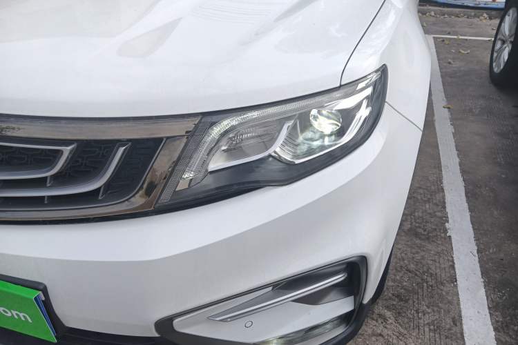 Used Geely Auto Emgrand X7 Sport 2020 1.8TD DCT Two-Wheel Drive Smart Connect 4G-Enabled Version